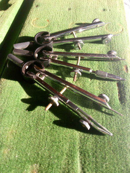 File:Draughting tools.jpeg