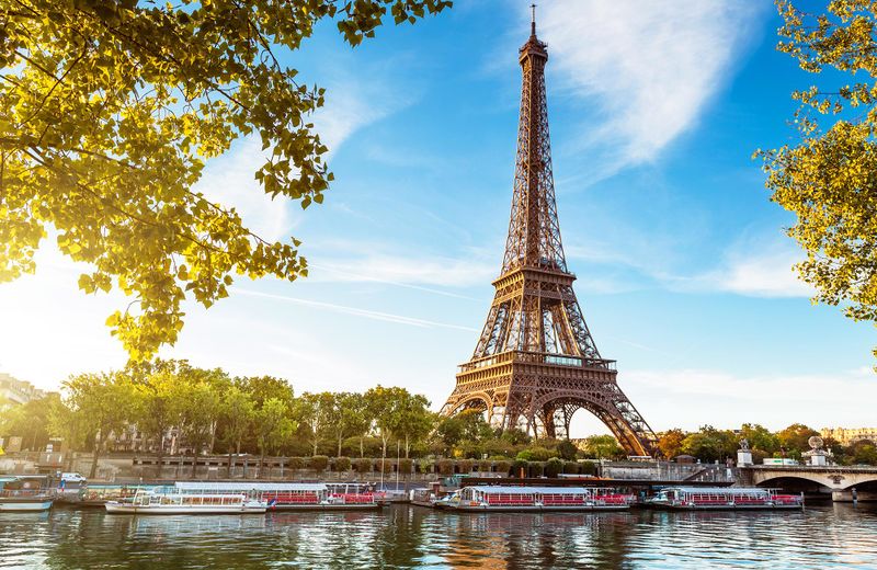 File:Paris.jpg